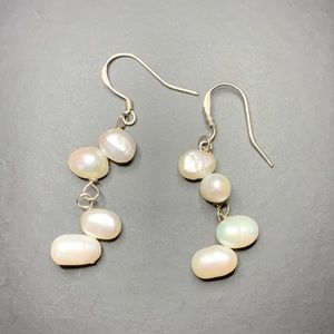 fresh water cultured pearl necklace